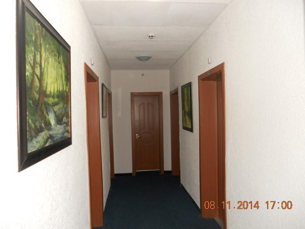 Family Hotel Helios Sevlievo Cameră foto